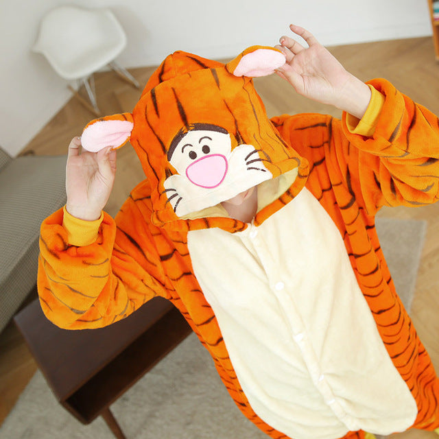 Adult Flannel Giraffe Pajamas Onesies Cosplay Costume Cartoon Animal Children Sleepwears Design For Toilet